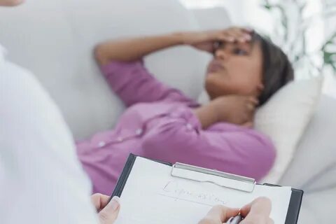 أعراض القلق والتفكير: كيف تتعامل معها بفعالية؟